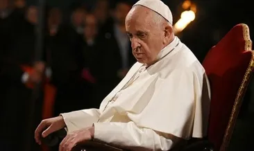 Ülkeyi karıştıran anons: Papa öldü...