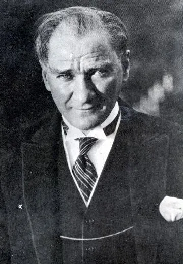 Atatürk’ün kendi ağzından hayat hikayesi