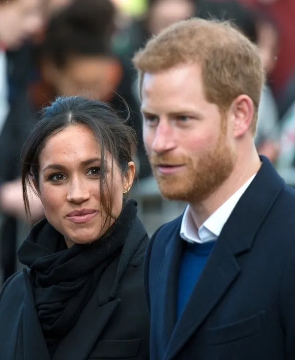 İngiliz basınında alay konusu oldu...Prens Harry ve Meghan Markle'ın tabağındaki büyük hata!