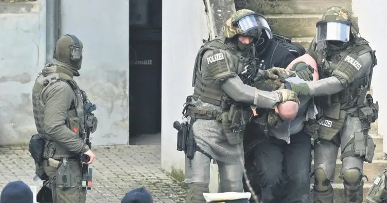 Polisler, Alman zanlıya şefkatli