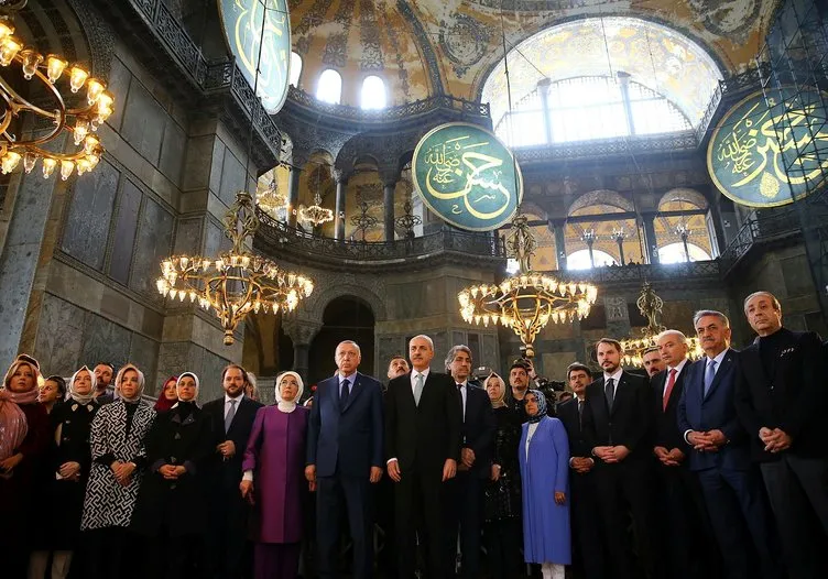 Cumhurbaşkanı Erdoğan'ın Yeditepe Bienali açılışından yansıyan kareleri