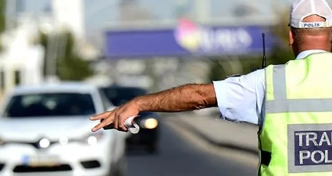 ehliyetsiz arac kullanma cezasi ne