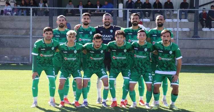 Pozantı Belediyespor gol oldu yağdı