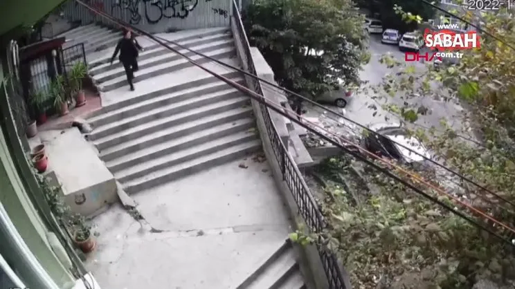 Beyoğlu'nda hırsızlar kaçtı polis kovaladı! O anlar kamerada | Video