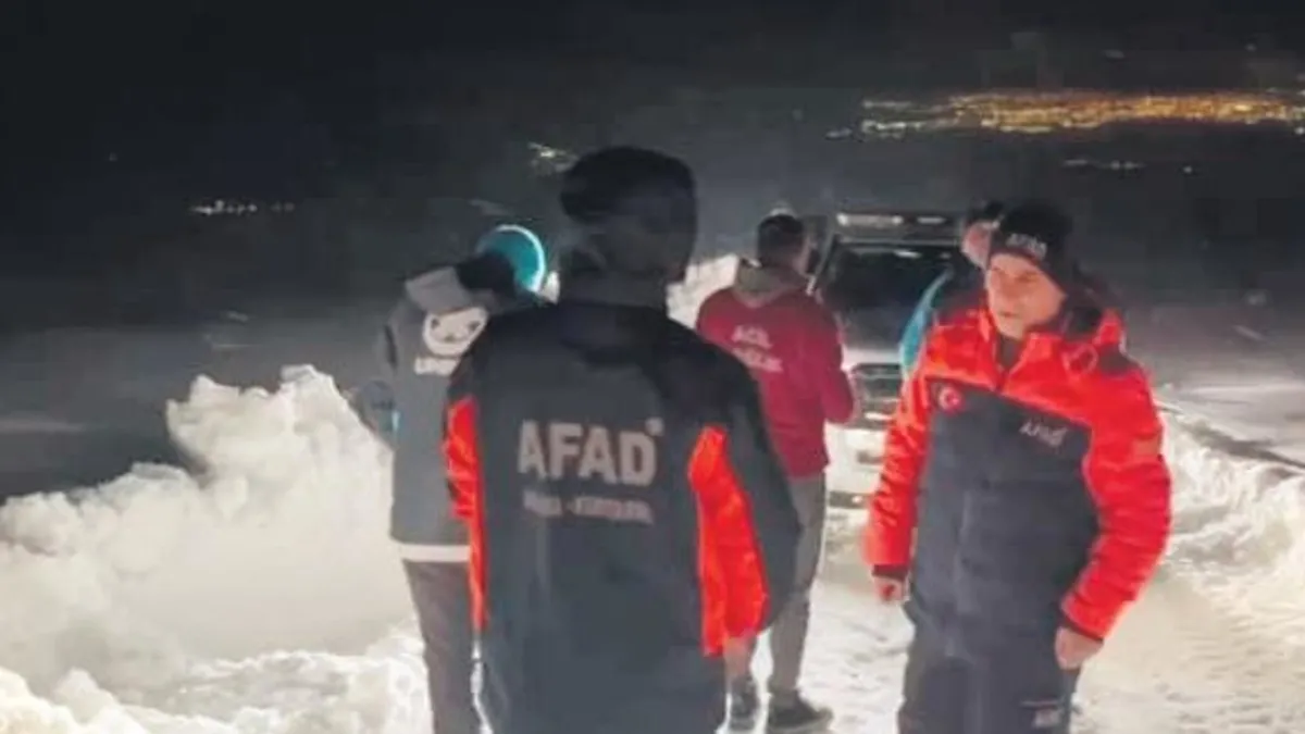 Ağrı Dağı’nda kayıp dağcı alarmı