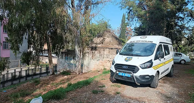 Mersin Tarsus'ta vahşet: Tartıştığı arkadaşını öldürdü! Mersin Tarsus'ta vahşet: Tartıştığı arkadaşını öldürdü!