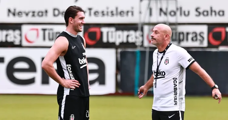 Beşiktaş, Dusan Vlahovic’i UEFA kadrosuna ekledi!