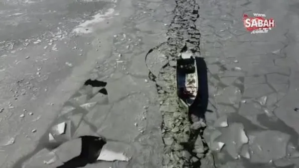 Kıyıları donan Beyşehir Gölü'nde balıkçıların zorlu ekmek mücadelesi sürüyor | Video