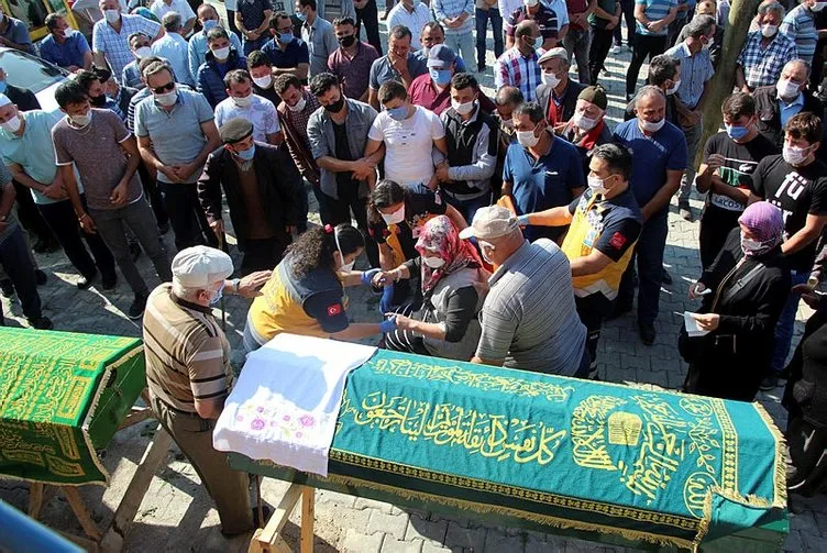 Evde çıkan yangında 2 kardeş öldü