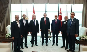 Başkan Erdoğan, HÜDA PAR Genel Başkanı Zekeriya Yapıcıoğlu’nu kabul etti