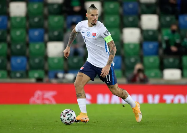 trabzonsporda-karar-ani-geldi-marek-hamsik-bildirecek-1623040324149.jpg