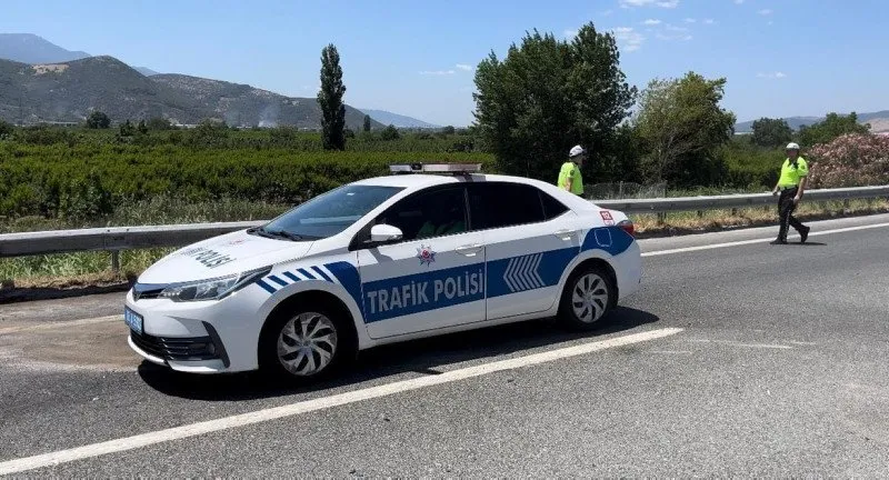 Bursa’da feci kaza: Otomobilde sıkışan Furkan Kök hayatını kaybetti!