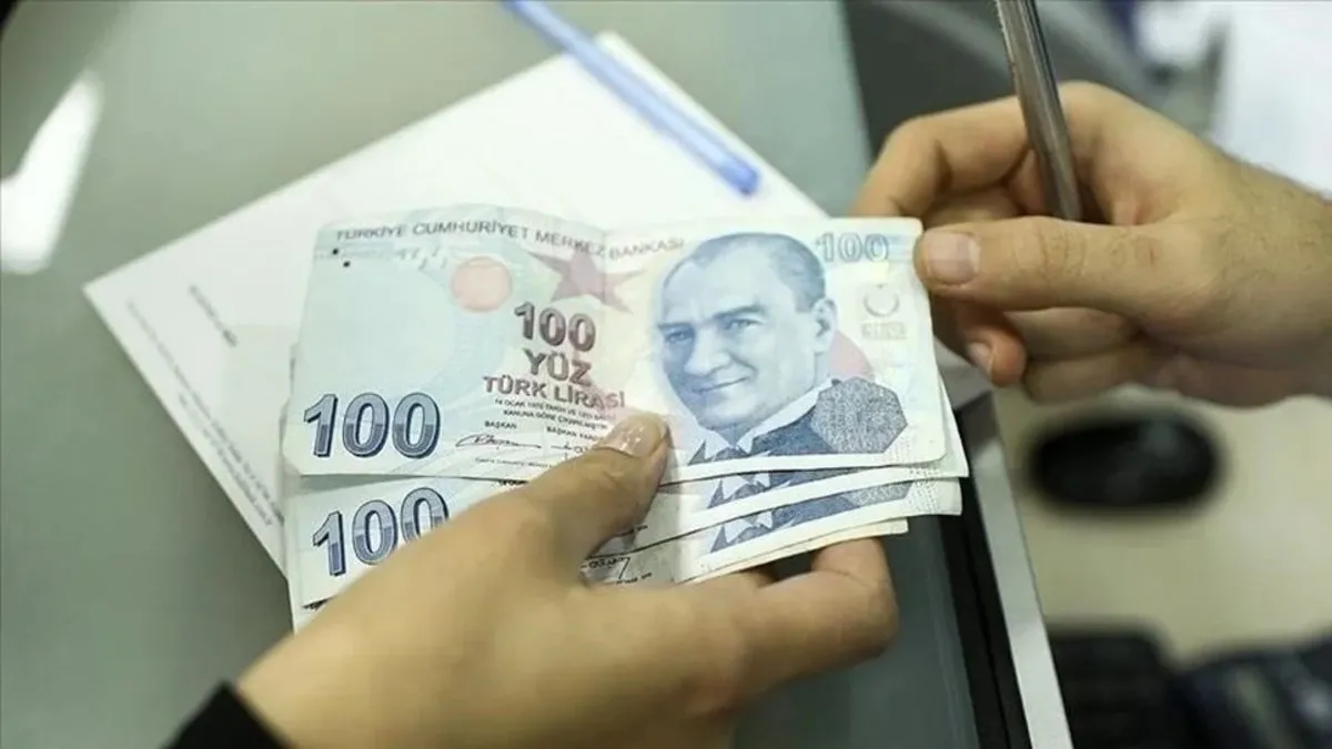 EMEKLİ İKRAMİYESİ ÖDEMELERİ 2025 || 4.000 TL bayram ikramiyesi ne zaman yatacak? İşte ikramiye ödeme tarihleri