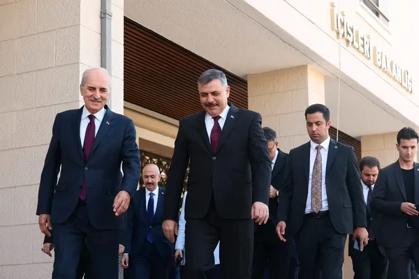 terorsuz-turkiye-icin-kritik-toplanti-icisleri-bakani-ciftciden-net-mesaj-1786544529368.jpg “Terörsüz Türkiye” için kritik toplantı! İçişleri Bakanı Çiftçi’den net mesaj