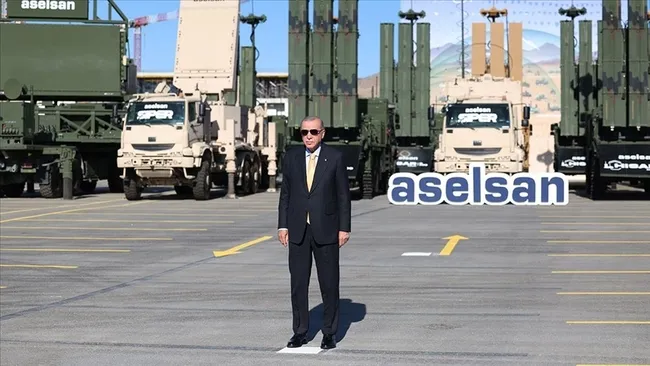 gozu-donmus-soykirim-sebekesinden-alcak-tehdit-israilli-asker-baskan-erdogani-hedef-aldi-1756498633053.jpg Gözü dönmüş soykırım şebekesinden alçak tehdit! İsrailli asker Başkan Erdoğan'ı hedef aldı