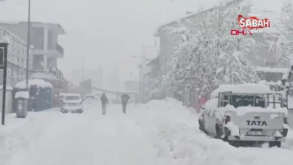 Tunceli'de kar kalınlığı 35 santimetreye ulaştı; 96 köy yolu kapalı | Video