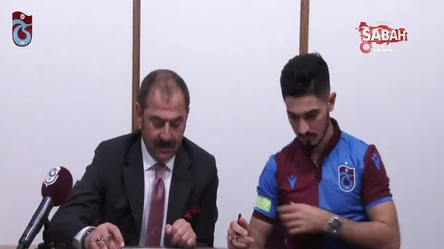 Trabzonspor'da Fıratcan Üzüm imzayı attı