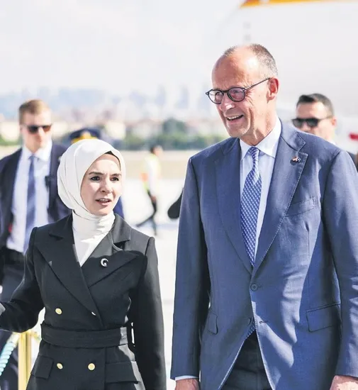 dunya-liderleri-kulliyede-1783457735209.jpeg