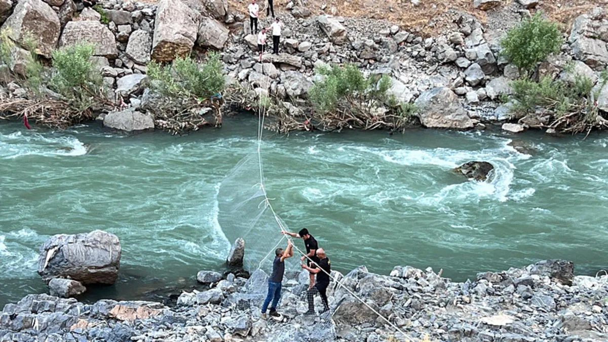 SON DAKİKA… Şırnak’ta Habur Çayı’nda akıntıya akıntıya kapılmıştı! 9 gündür aranan Erkan Sak’tan acı haber! SON DAKİKA… Şırnak’ta Habur Çayı’nda akıntıya akıntıya kapılmıştı! 9 gündür aranan Erkan Sak’tan acı haber!