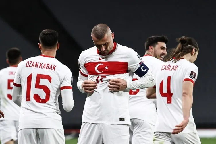 Son dakika: Türkiye-Hollanda maçı sonrası flaş sözler! Türkiye’de herkes ona burun kıvırdı! Mesut Özil detayı...