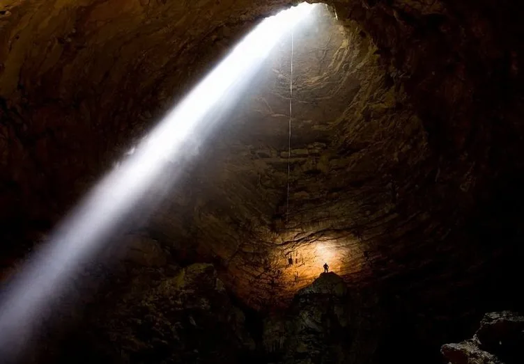 Dünyanın en derin mağarası bulundu