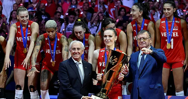 SON DAKİKA | Filenin Sultanları Avrupa şampiyonu! A Milli Kadın Voleybol Takımı tarih yazdı... - Son Dakika Spor Haberleri