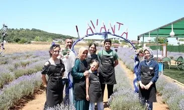 Köyünde kurduğu lavanta bahçesi, öğrencilere ve kadınlara da gelir kapısı oluyor #isparta