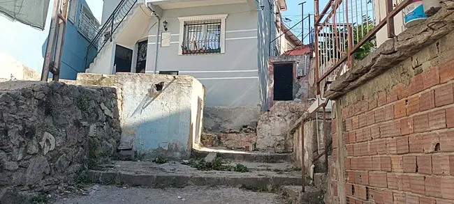 izmirde-eski-koca-dehseti-kezzap-ile-1781017338016.jpg (800×360)
