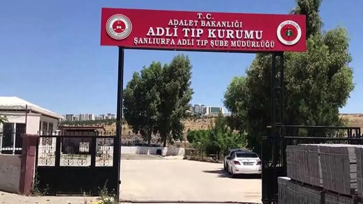 Beton zemine düşen genç kız kurtarılamadı Beton zemine düşen genç kız kurtarılamadı