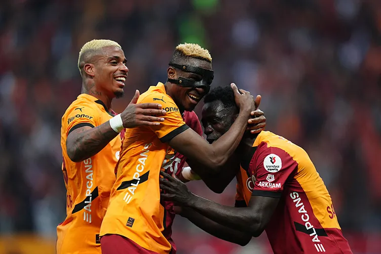 Ezeli rakipler Lucas Torreira’yı transfer etmek istiyor! Bomba hamleyi duyurdular..