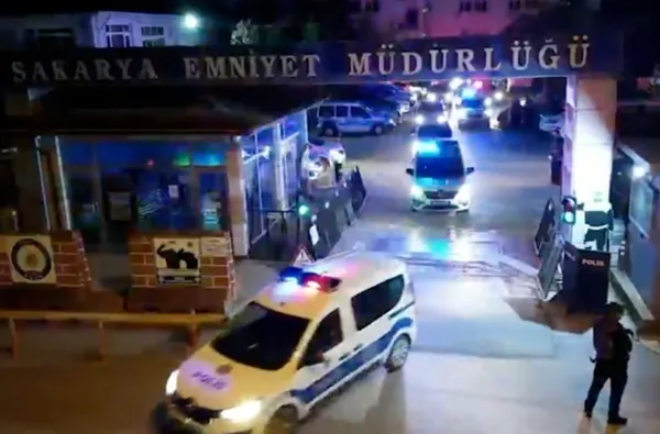 13-ilde-dev-yasa-disi-bahis-operasyonu-53-tutuklama-1776512435110.jpg