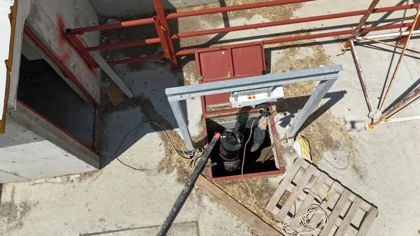 Hayvan Gübresi Deposu