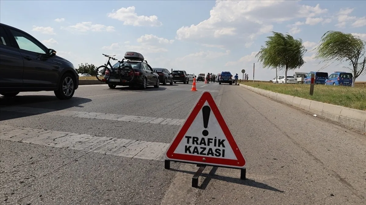 Konya'da otomobil devrildi: 4 yaralı