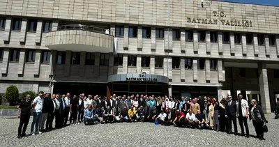 Batman Valisi Ekrem Canalp 81 ilden gelen gazetecilerle buluştu #batman