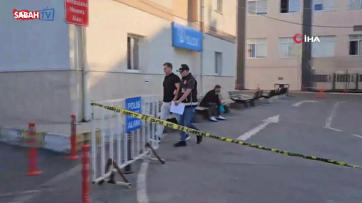 SON DAKİKA: Silivri Belediyesi’ne yolsuzluk operasyonu: 17 gözaltı | Video videosunu izle SON DAKİKA: Silivri Belediyesi’ne yolsuzluk operasyonu: 17 gözaltı | Video videosunu izle
