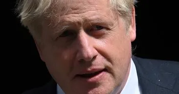 SON DAKİKA: İngiltere’de hükümet krizi! İstifaların ardından Boris Johnson: Bu yapacağım son şey!