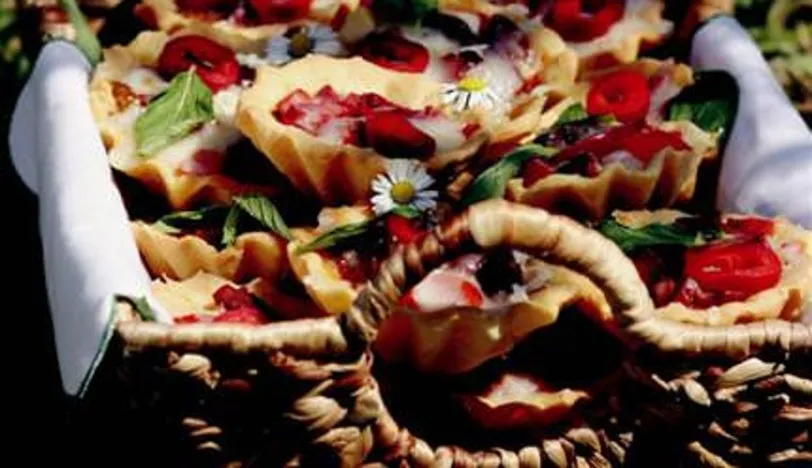 Sosisli Tartöletler