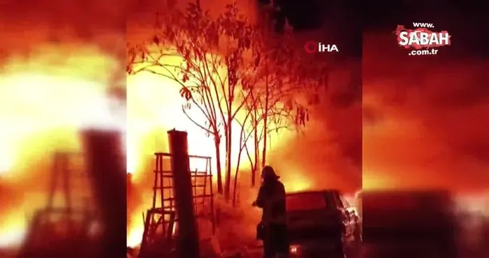 Burdur’da odun deposunda yangın: 30 ton tahta ve 1 otomobil yandı | Video