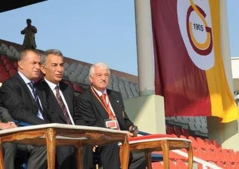Galatasaray’da Terim operasyonu