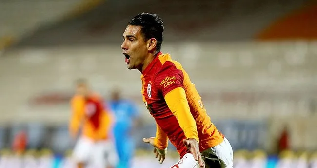 Galatasaray'dan ayrılacak mı? Falcao açıkladı
