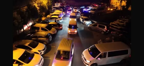 toplu-tasimada-turistleri-hedef-alan-yankesicilik-cetesine-operasyon-5-milyonluk-vurgun-20-supheli-yakalandi-1787295226536.jpg
