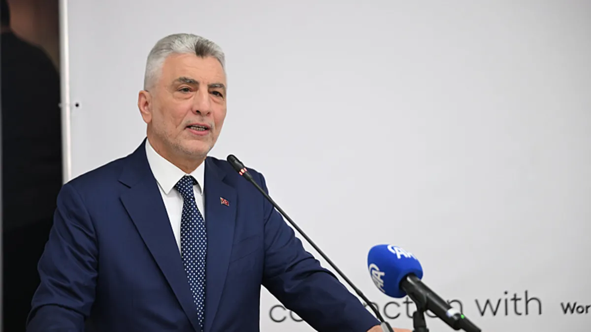 Bakan Bolat: “Türkiye oyun kuruculuk yapan 4-5 ülkeden biri” Bakan Bolat: “Türkiye oyun kuruculuk yapan 4-5 ülkeden biri”