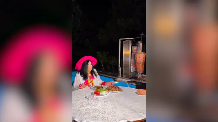 16 bin TL’mi geri ver demişti! Bülent Ersoy Ankara’dan Antalya’daki villasına dönerciyi böyle getirtti: Görenler yok artık dedi!