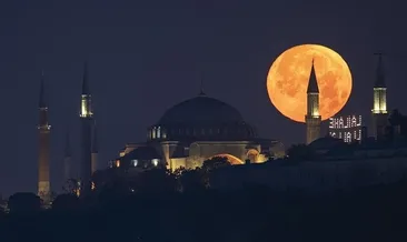 KADİR GECESİ NE ZAMAN,HANGİ TARİHTE? 2026 Diyanet ile bin aydan hayırlı gece için geri sayım başladı!