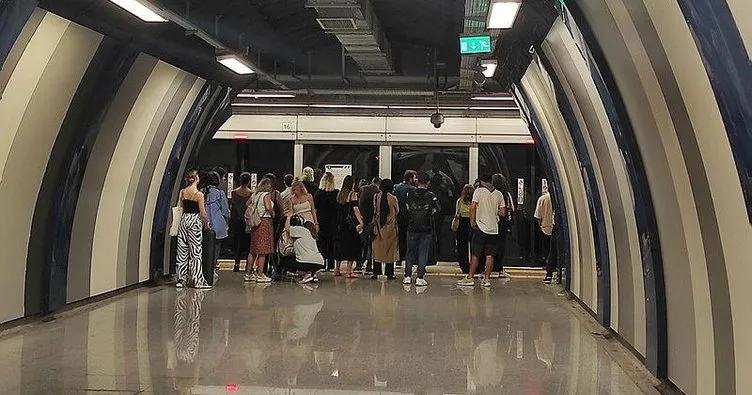 Metro hattında arıza çilesi