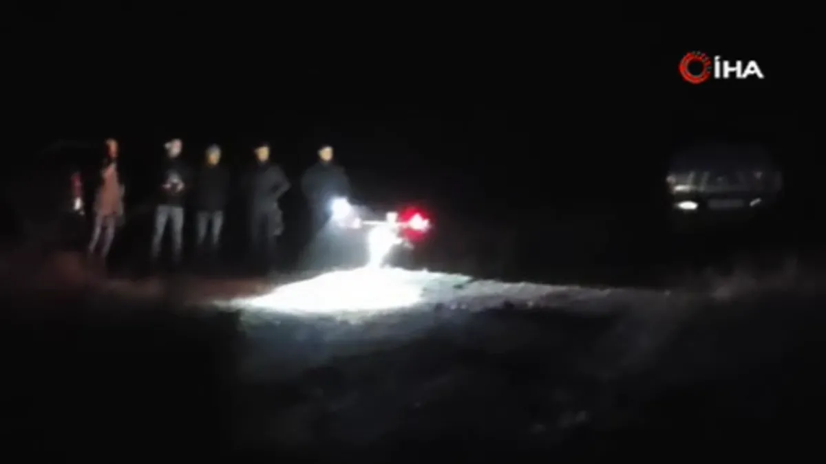 Ankarada’da gökyüzünden büyük bir gürültüyle düştü: Belirlenemeyen cisim aranıyor! Ankarada’da gökyüzünden büyük bir gürültüyle düştü: Belirlenemeyen cisim aranıyor!