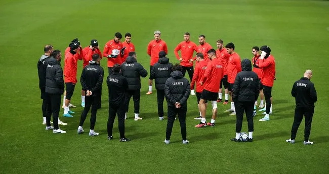 A Milli Futbol Takımı, Almanya ve Galler maçı hazırlıklarına başladı A Milli Futbol Takımı, Almanya ve Galler maçı hazırlıklarına başladı