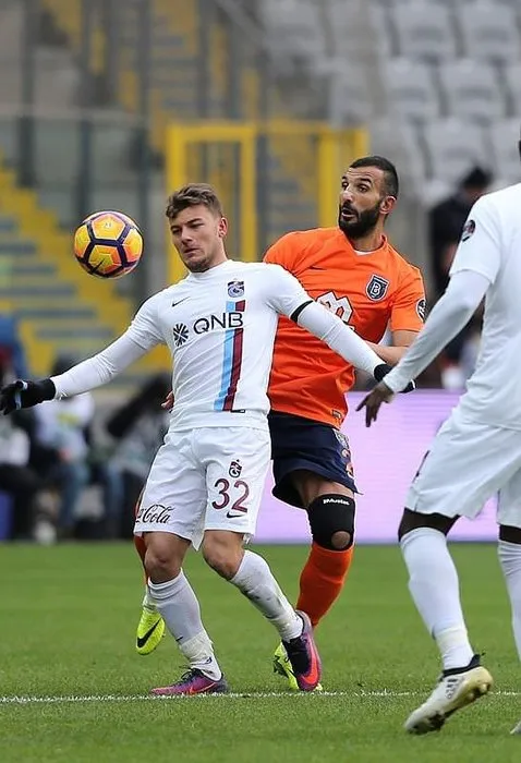 Medipol Başakşehir-Trabzonspor maçından kareler