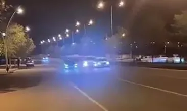 Yolu çekerken kaza anını kaydettiler