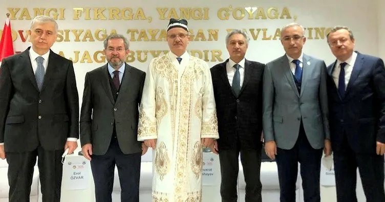 YÖK Başkanı Erol Özvar’a Özbekistan’da fahri profesörlük unvanı